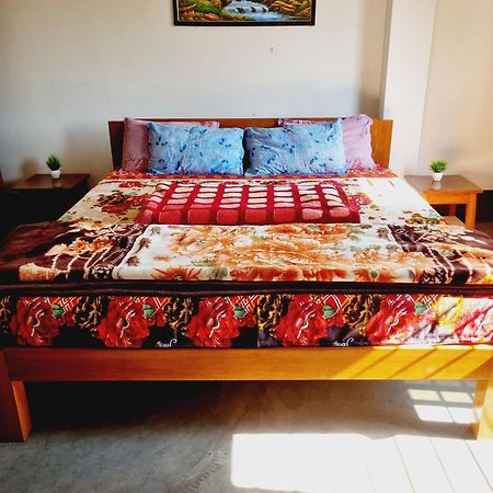 Gayatri Homestay Dibrugarh Luaran gambar